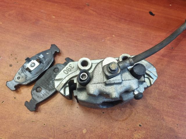 bontott OPEL CORSA B Bal első Féknyereg Munkahengerrel