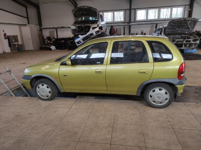 bontott OPEL CORSA B Bal első Gólyaláb (Lengécsillapító, Rugó)