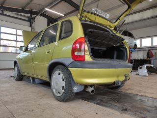 bontott OPEL CORSA B Bal első Gólyaláb (Lengécsillapító, Rugó)