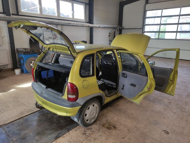 bontott OPEL CORSA B Bal Féltengely