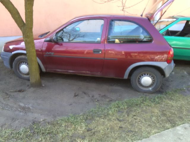 bontott OPEL CORSA B Bal hátsó Rugó