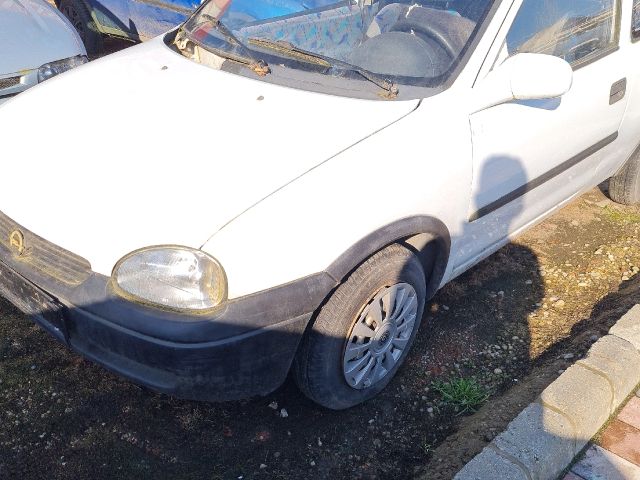 bontott OPEL CORSA B Generátor