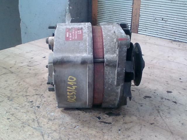 bontott OPEL CORSA B Generátor