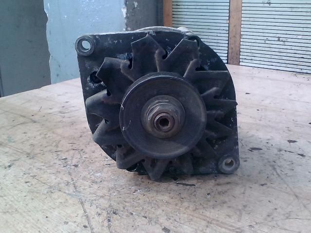 bontott OPEL CORSA B Generátor