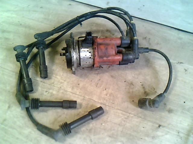 bontott OPEL CORSA B Gyújtáselosztó és Gyertya Kábel