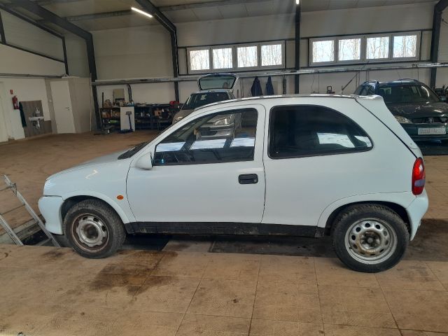 bontott OPEL CORSA B Gyújtáselosztó