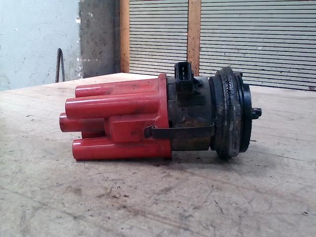 bontott OPEL CORSA B Gyújtáselosztó