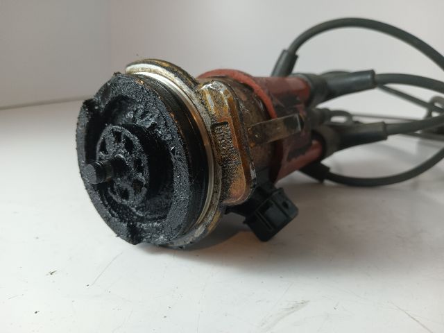 bontott OPEL CORSA B Gyújtáselosztó