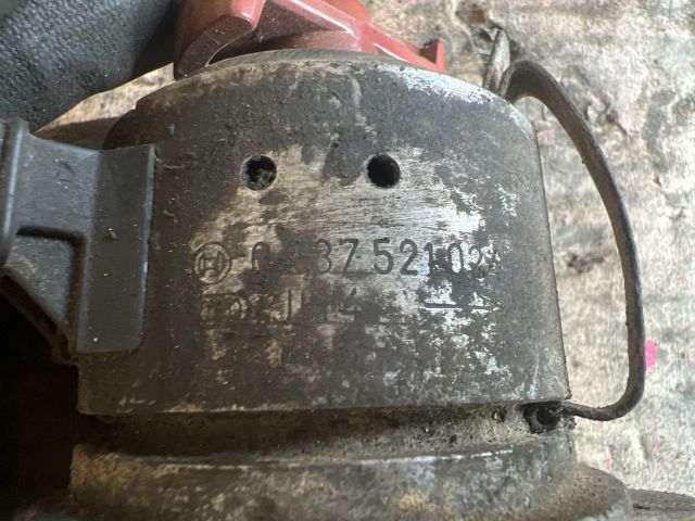 bontott OPEL CORSA B Gyújtáselosztó