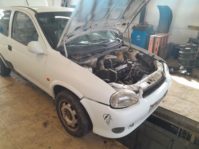 bontott OPEL CORSA B Gyújtáselosztó