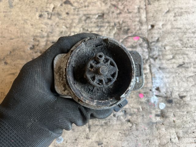 bontott OPEL CORSA B Gyújtáselosztó