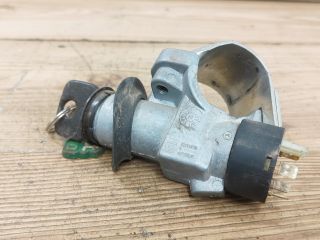 bontott OPEL CORSA B Gyújtáskapcsoló Házzal