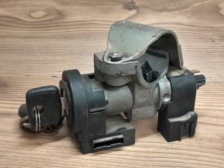 bontott OPEL CORSA B Gyújtáskapcsoló Házzal