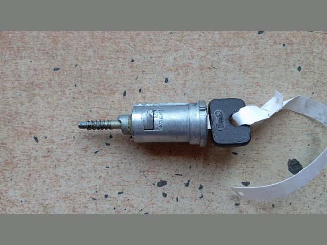 bontott OPEL CORSA B Gyújtáskapcsoló