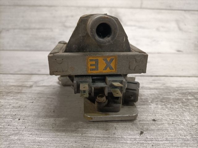 bontott OPEL CORSA B Gyújtótrafó