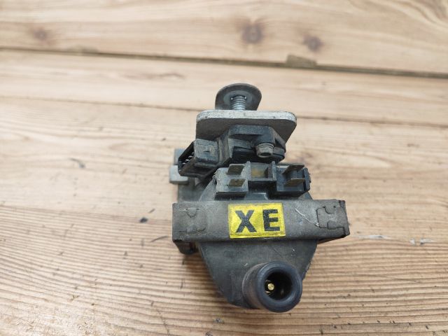 bontott OPEL CORSA B Gyújtótrafó