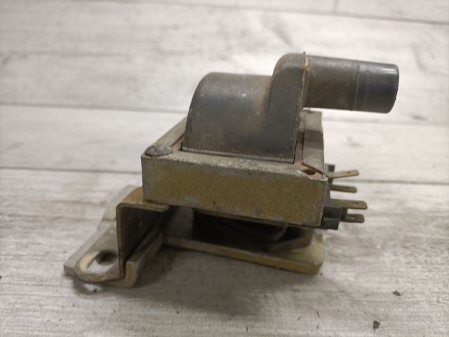 bontott OPEL CORSA B Gyújtótrafó