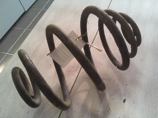 bontott OPEL CORSA B Hátsó Rugó