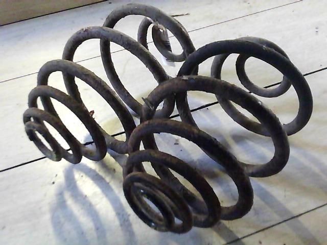 bontott OPEL CORSA B Hátsó Rugó