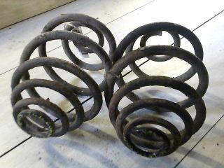 bontott OPEL CORSA B Hátsó Rugó