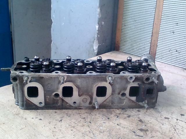 bontott OPEL CORSA B Hengerfej