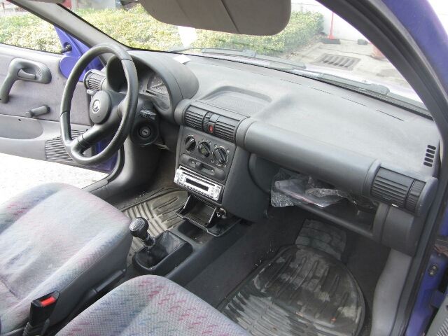 bontott OPEL CORSA B Jobb első Rugó