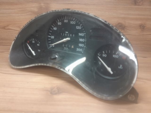 bontott OPEL CORSA B Kilométeróra