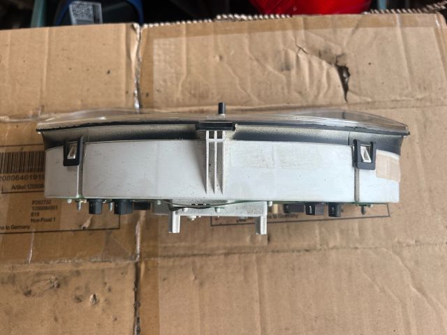 bontott OPEL CORSA B Kilométeróra