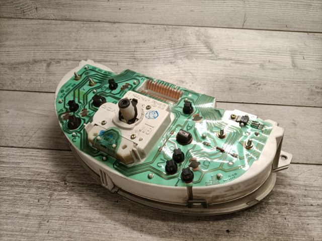 bontott OPEL CORSA B Kilométeróra