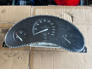 bontott OPEL CORSA B Kilométeróra