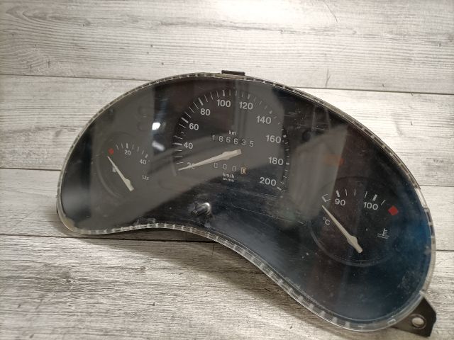 bontott OPEL CORSA B Kilométeróra