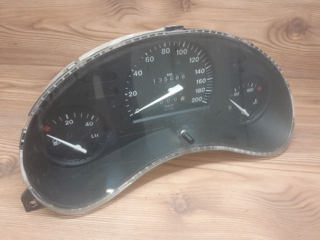 bontott OPEL CORSA B Kilométeróra