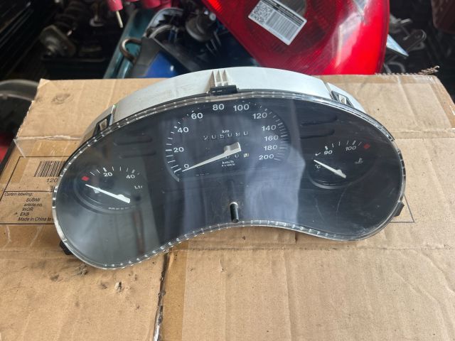 bontott OPEL CORSA B Kilométeróra