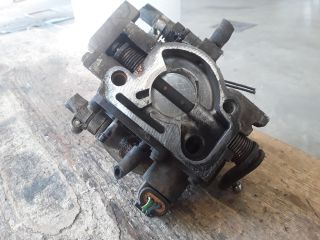 bontott OPEL CORSA B Központi Injektor