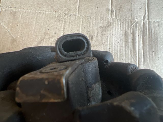 bontott OPEL CORSA B Központi Injektor