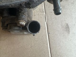 bontott OPEL CORSA B Központi Injektor