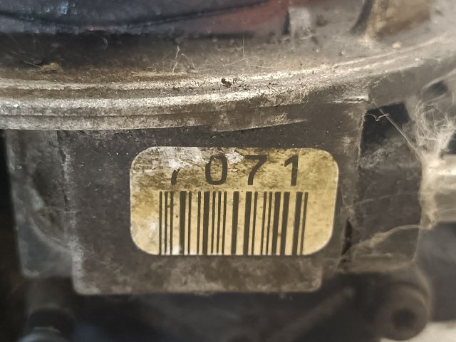 bontott OPEL CORSA B Központi Injektor