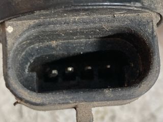 bontott OPEL CORSA B Központi Injektor