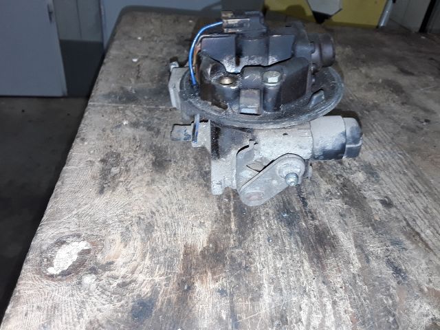 bontott OPEL CORSA B Központi Injektor