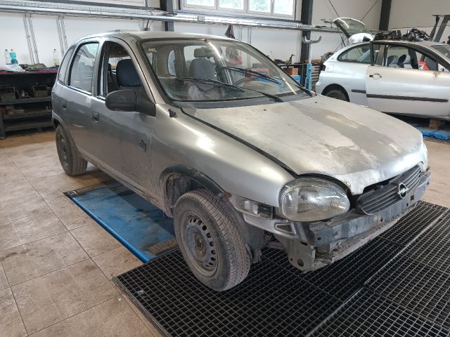 bontott OPEL CORSA B Központi Injektor