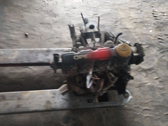 bontott OPEL CORSA B Motor (Fűzött blokk hengerfejjel)