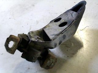 bontott OPEL CORSA B Motor Tartó Bak (Fém)