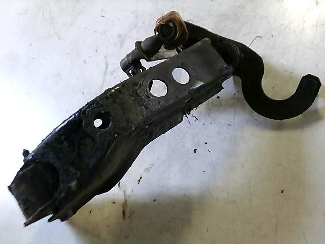 bontott OPEL CORSA B Motor Tartó Bak (Fém)