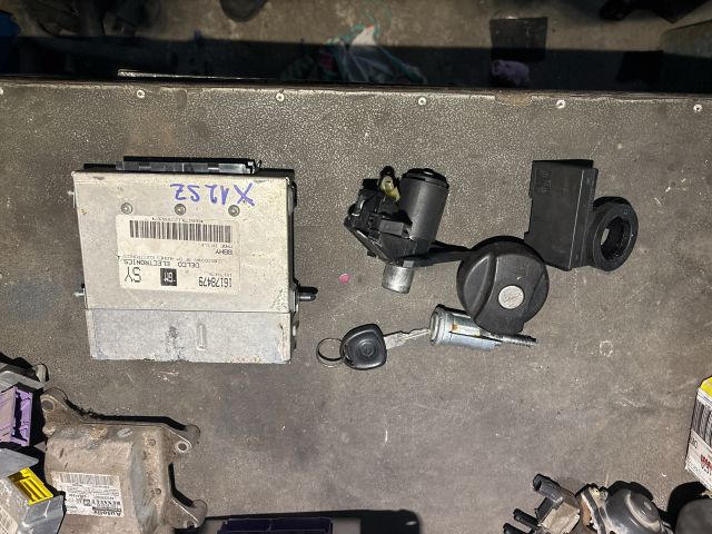 bontott OPEL CORSA B Motorvezérlő