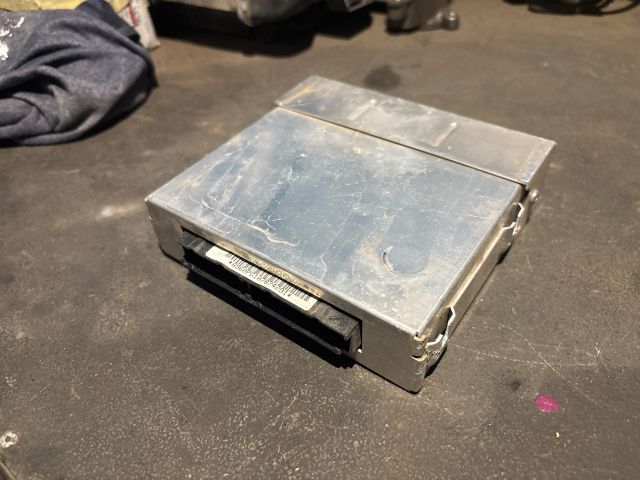 bontott OPEL CORSA B Motorvezérlő