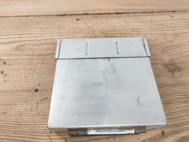 bontott OPEL CORSA B Motorvezérlő