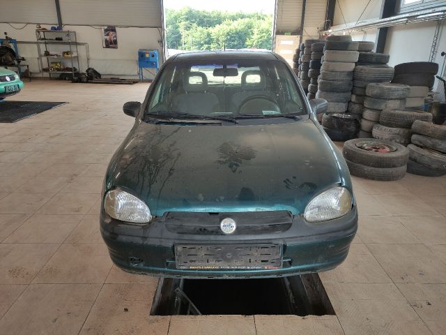 bontott OPEL CORSA B Nívópálca