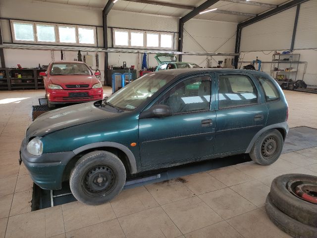 bontott OPEL CORSA B Nívópálca