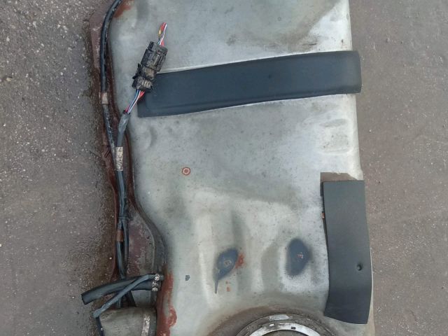 bontott OPEL CORSA B Tank