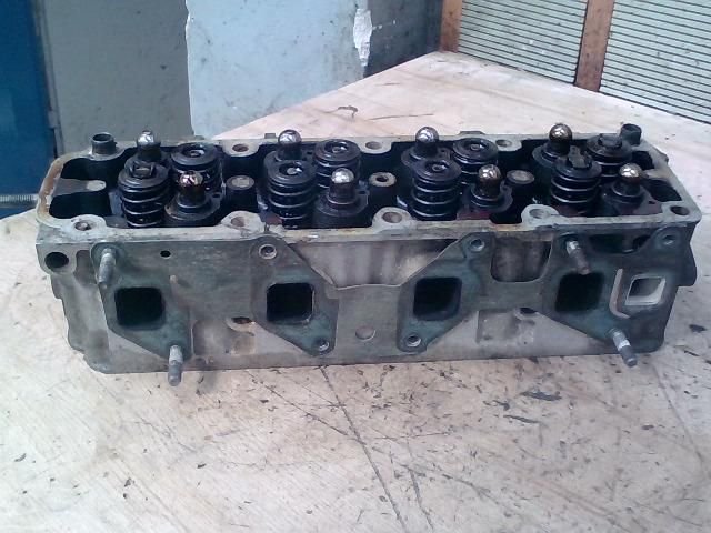 bontott OPEL CORSA B Hengerfej